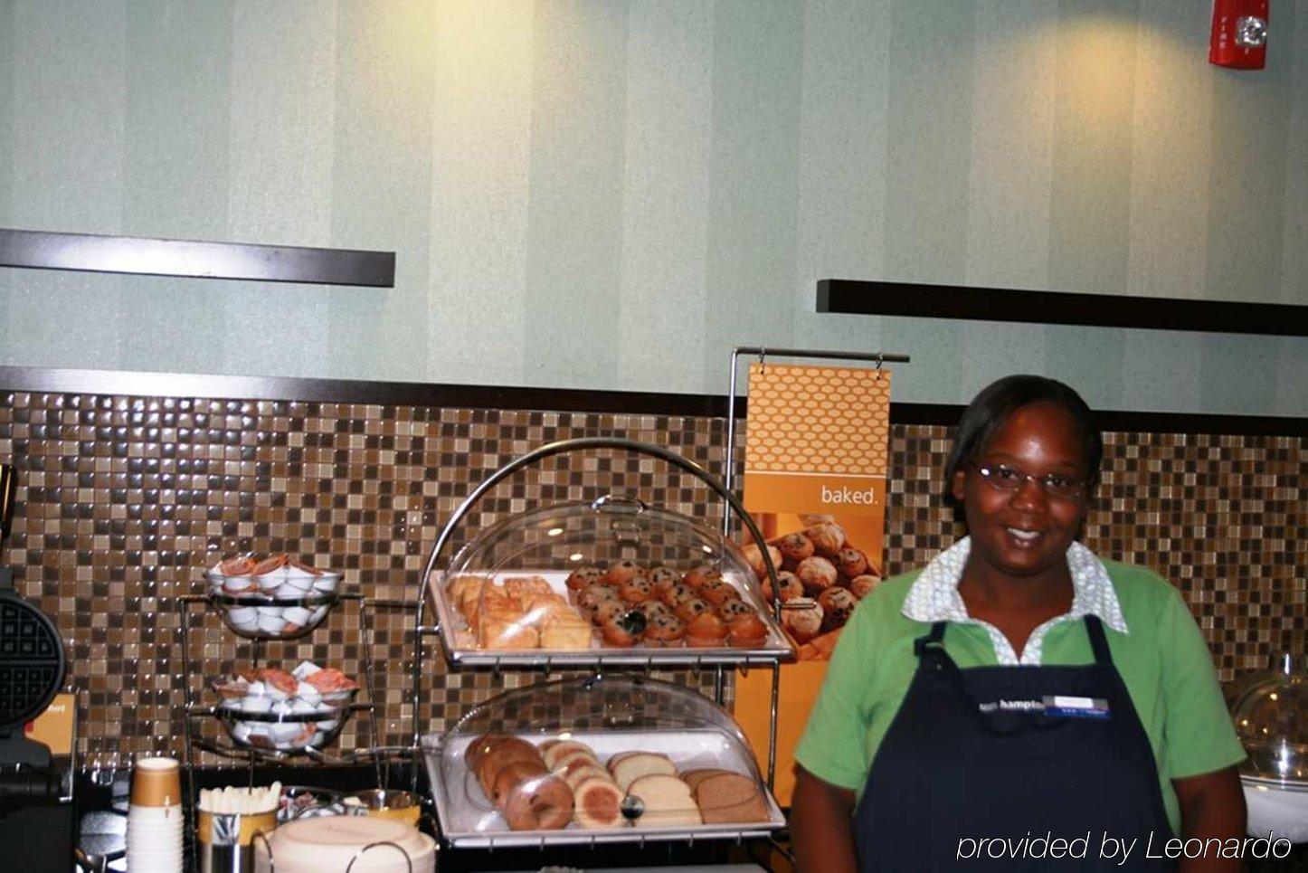 Hampton Inn Anderson/Alliance Business Park Restoran fotoğraf